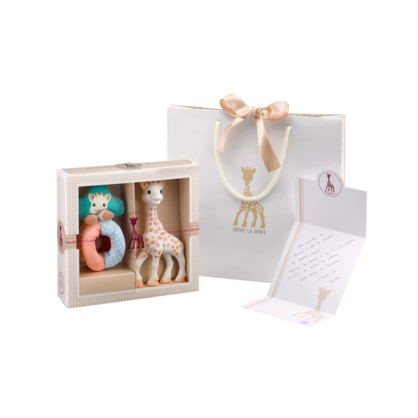 The perfect gift for baby showers and birthday parties!  Includes: Sophie la girafe A rattle with beads Gift bag Gift card Gifting made easy! All “Sophiesticated” sets include: the set + a bag + a gift card EAN 3056560000025
