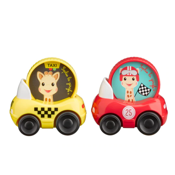 A must-have for baby! 2 vehicles bearing Sophie la girafe’s image: - Red racecar - Yellow taxi Take Sophie for a spin to see who wins and watch her spin behind the wheel! Easy to grasp thanks to its small size and rounded shape SKU 3056562308198